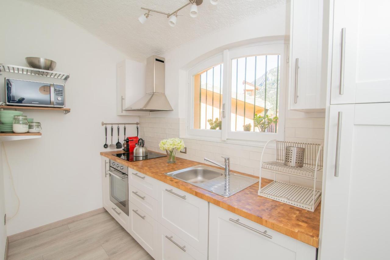 דירות Sara E Melissa House ליירנה מראה חיצוני תמונה