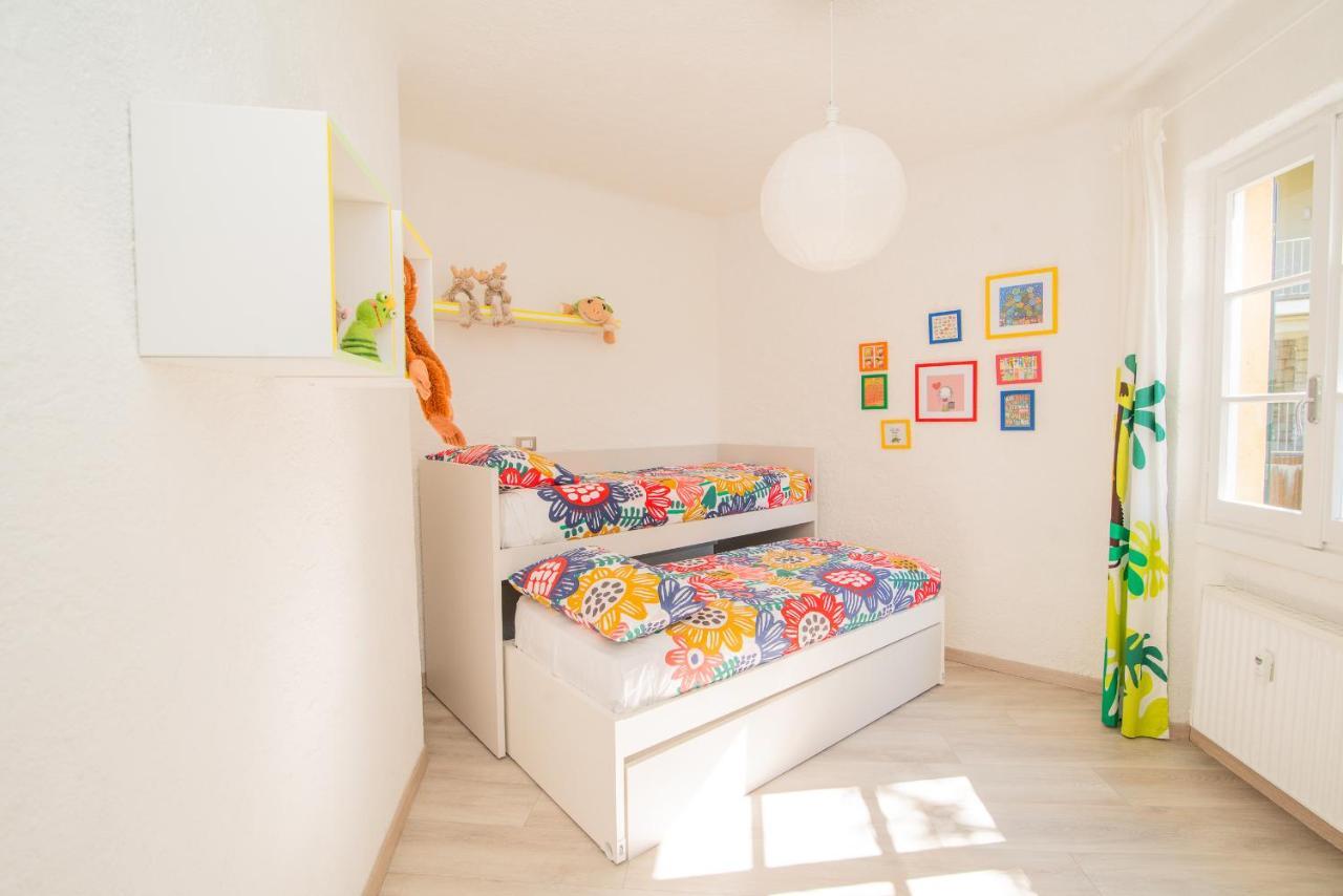 דירות Sara E Melissa House ליירנה מראה חיצוני תמונה